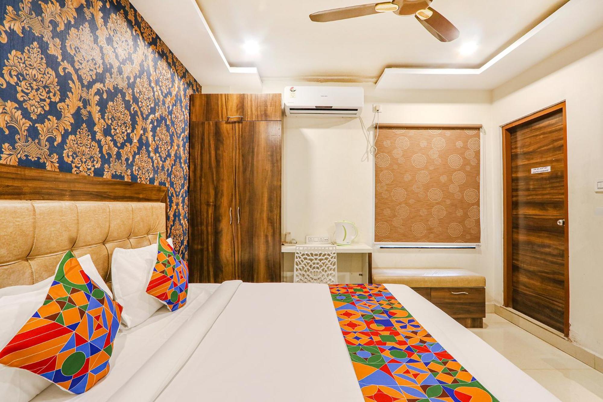 Fabhotel The Sunrise Inn - Nr Gayatri Vidya Parishad College Of Engineering Вишакхапатнам Экстерьер фото